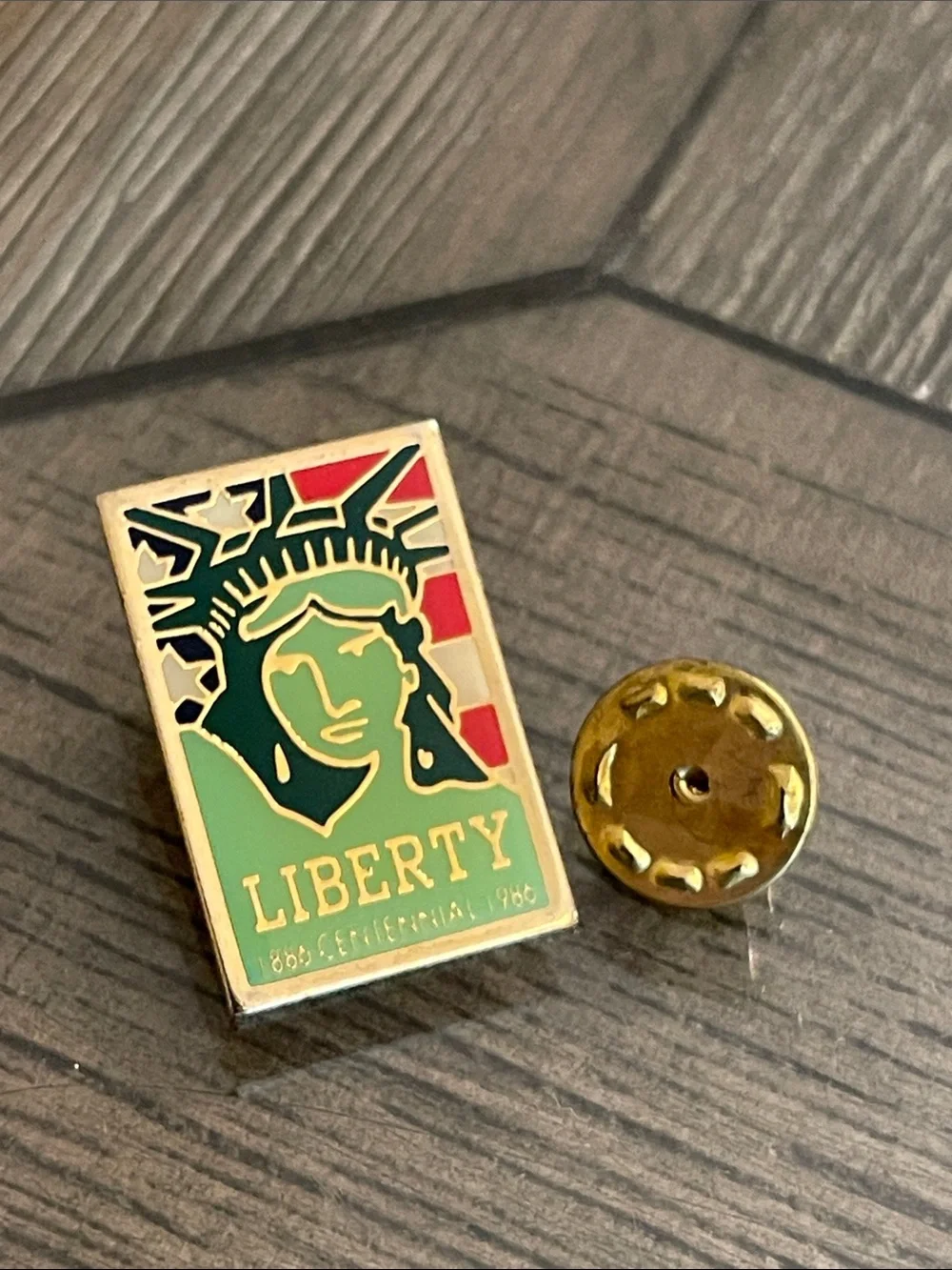 Vintage Weingeroff Statue of Liberty Centennial Enamel Pin from 1986